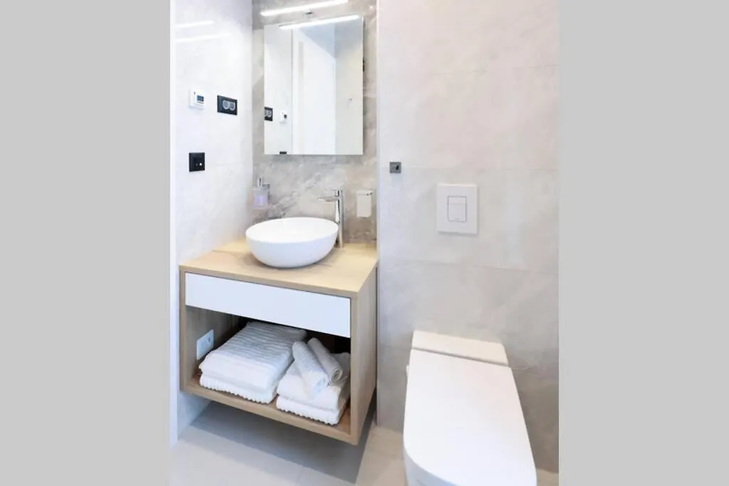 Marena - Trees To Seas Luxury Escape Apartment Opatija