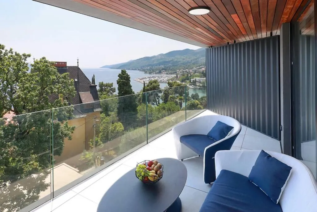 Marena - Trees To Seas Luxury Escape Apartment Opatija