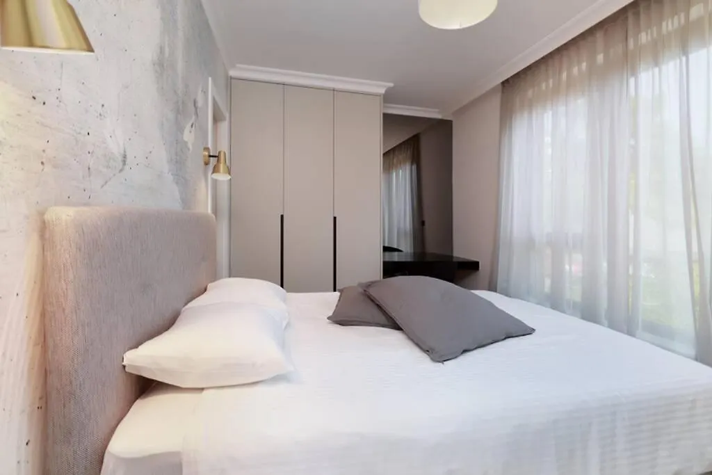 Marena - Trees To Seas Luxury Escape Apartment Opatija